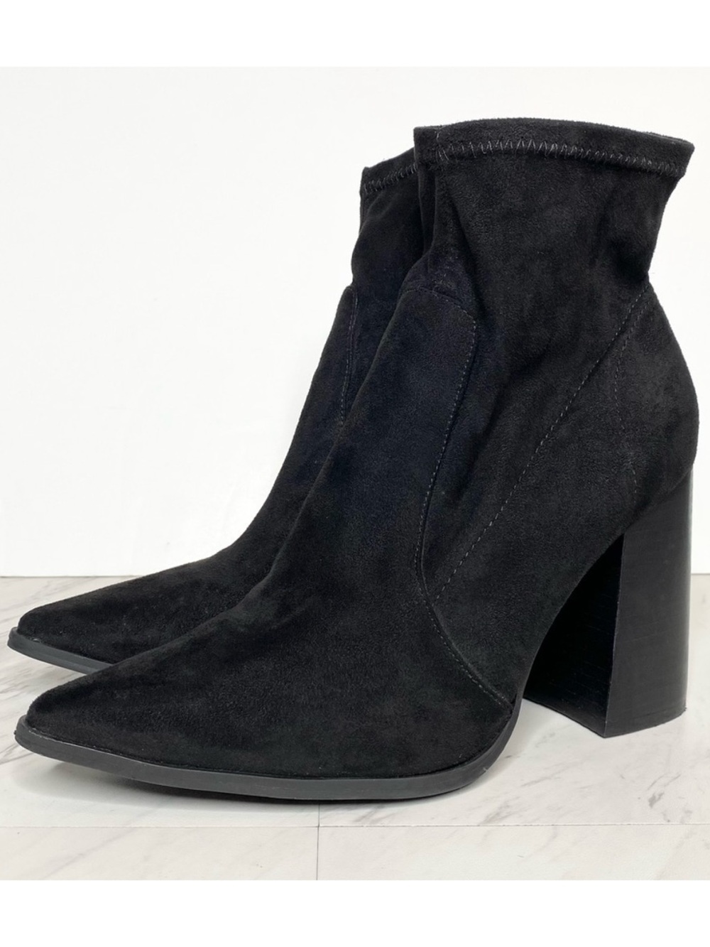 Steve Madden Touchdown Black Heeled Bootie 9.5